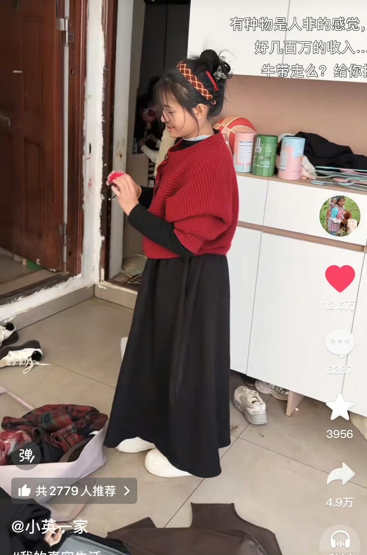 从小英挣脱不幸婚姻的牢笼，到小糍粑用颤抖的手三年还清40万外债，在抖音这个平台上