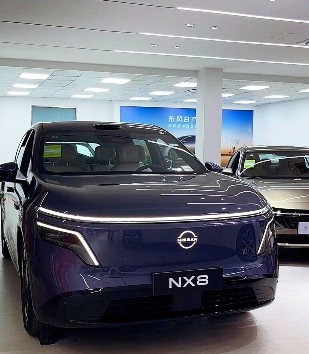 NX8体验 实用又贴心！NX8空间真的大！前后排坐着都舒服，后备箱也很能装。内饰