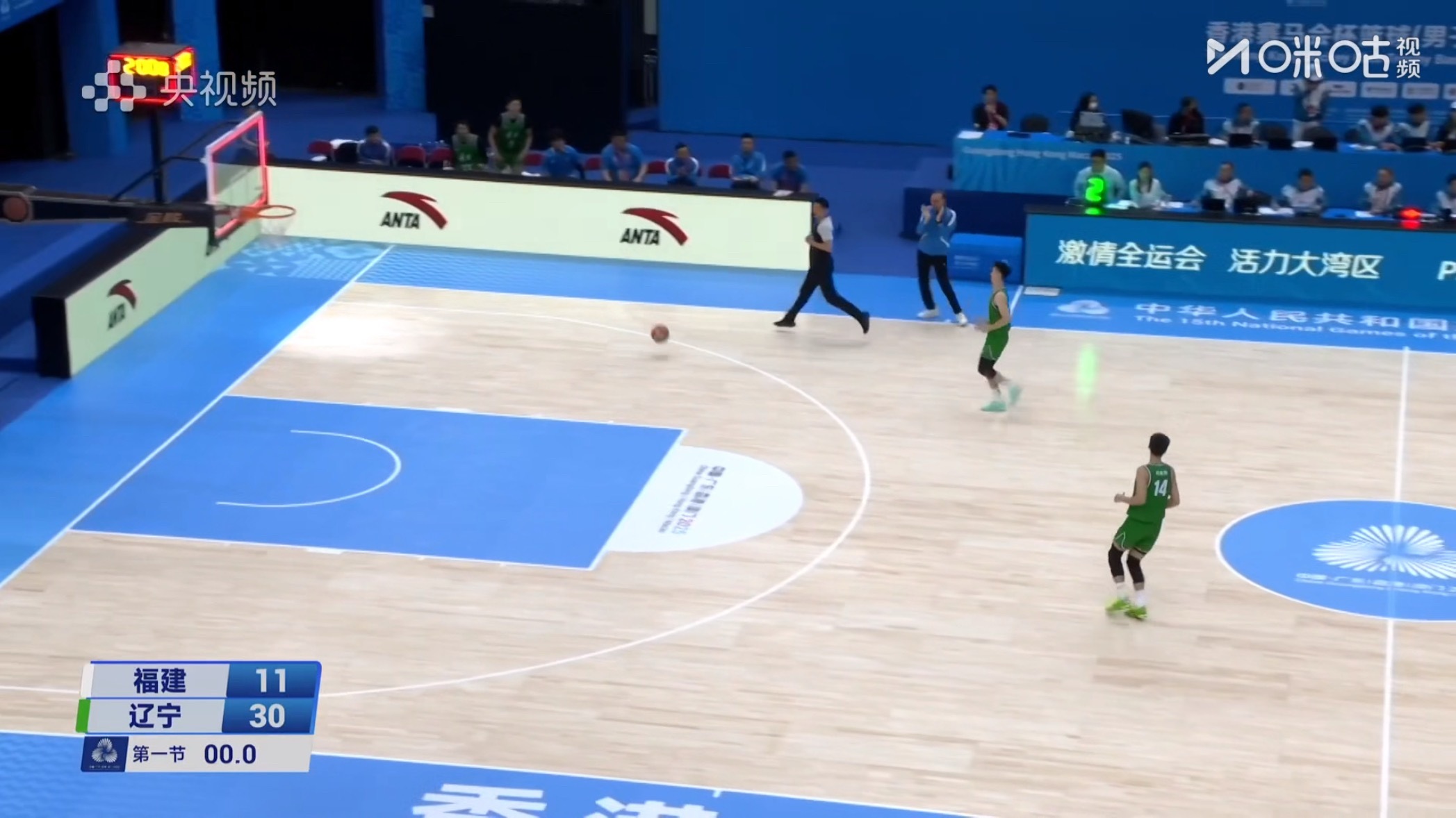 全运会辽宁队u22组比赛辽宁对福建第一节比赛结束辽宁队领先福建19分刘金雨单节1