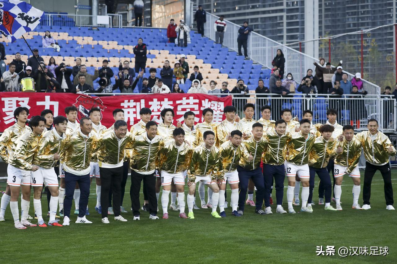 你觉得中超哪个队最有冠军相今年中超冠军肯定非成都蓉城莫属啦。