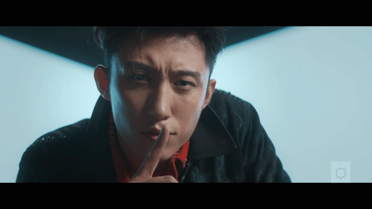 黄景瑜︱早期照片︱嫩瑜时期20190911是DIESEL《时尚先生》推封TVC截