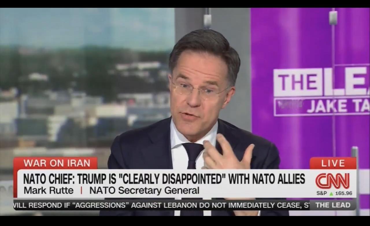 北约秘书长马克·吕特接受采访时候谈特朗普：

“我们互相喜欢。我真的很钦佩他的领