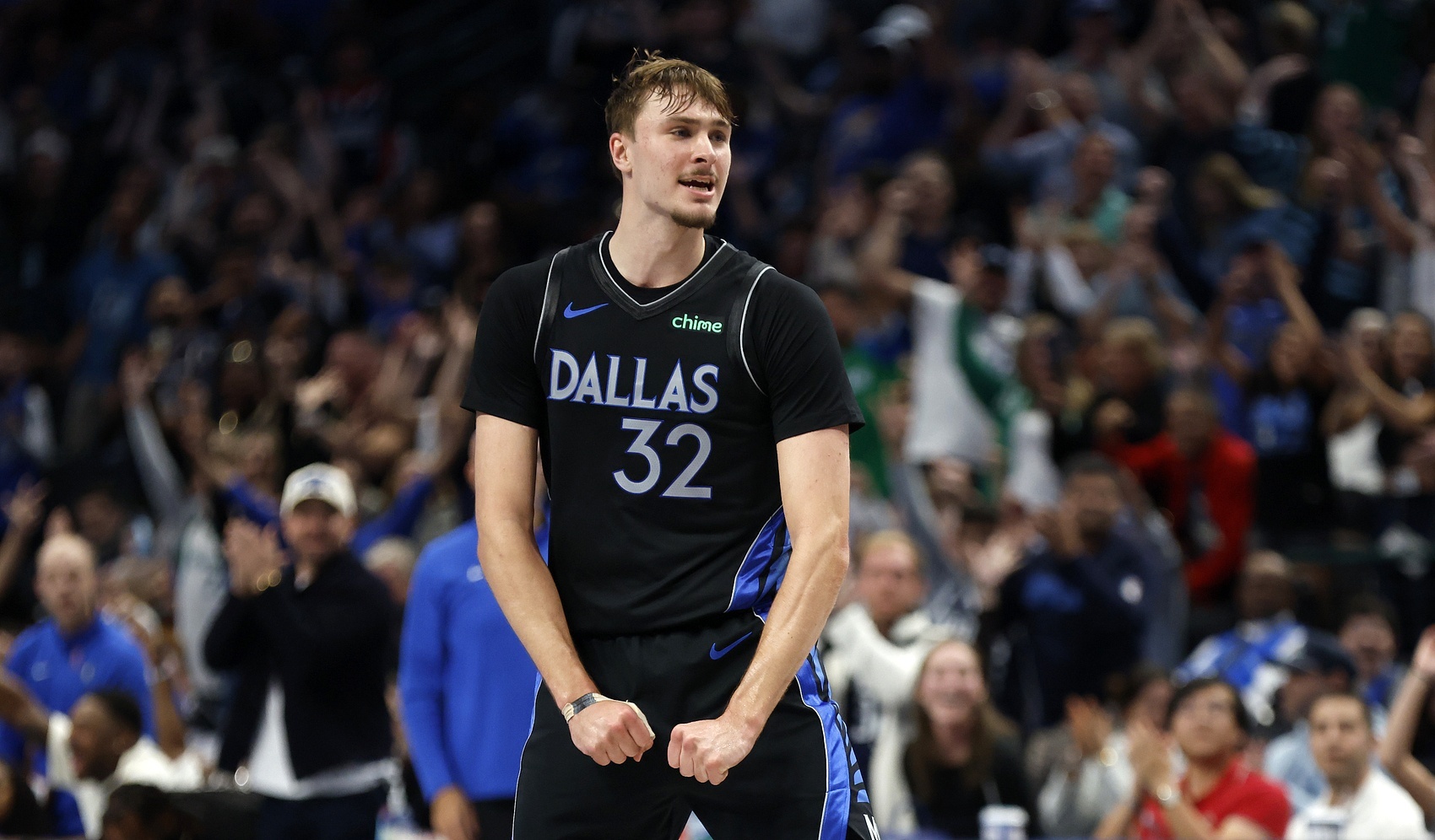 前掘金主帅马龙在《NBA Countdown》节目中谈到了独行侠。马龙表示：“如