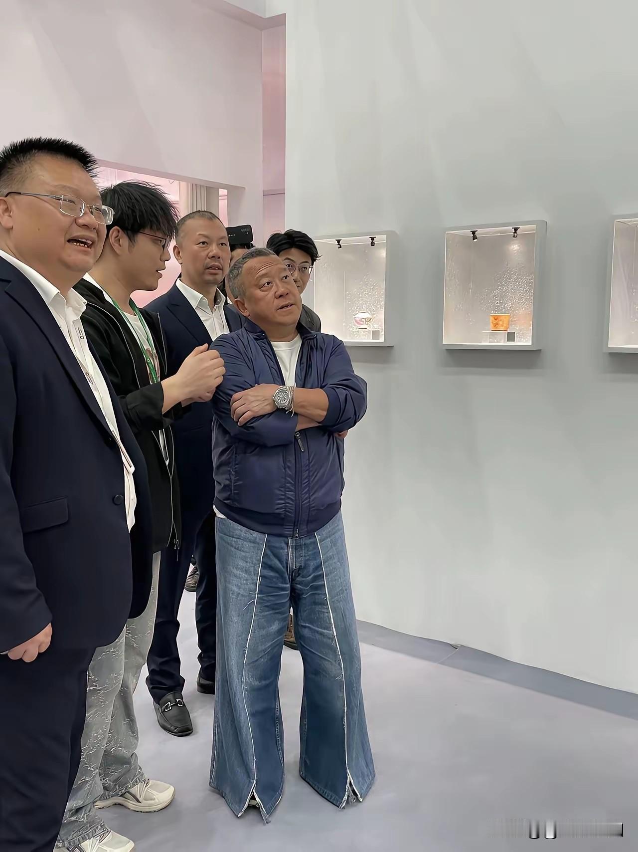 探访艺术展，品味现代艺术之美！