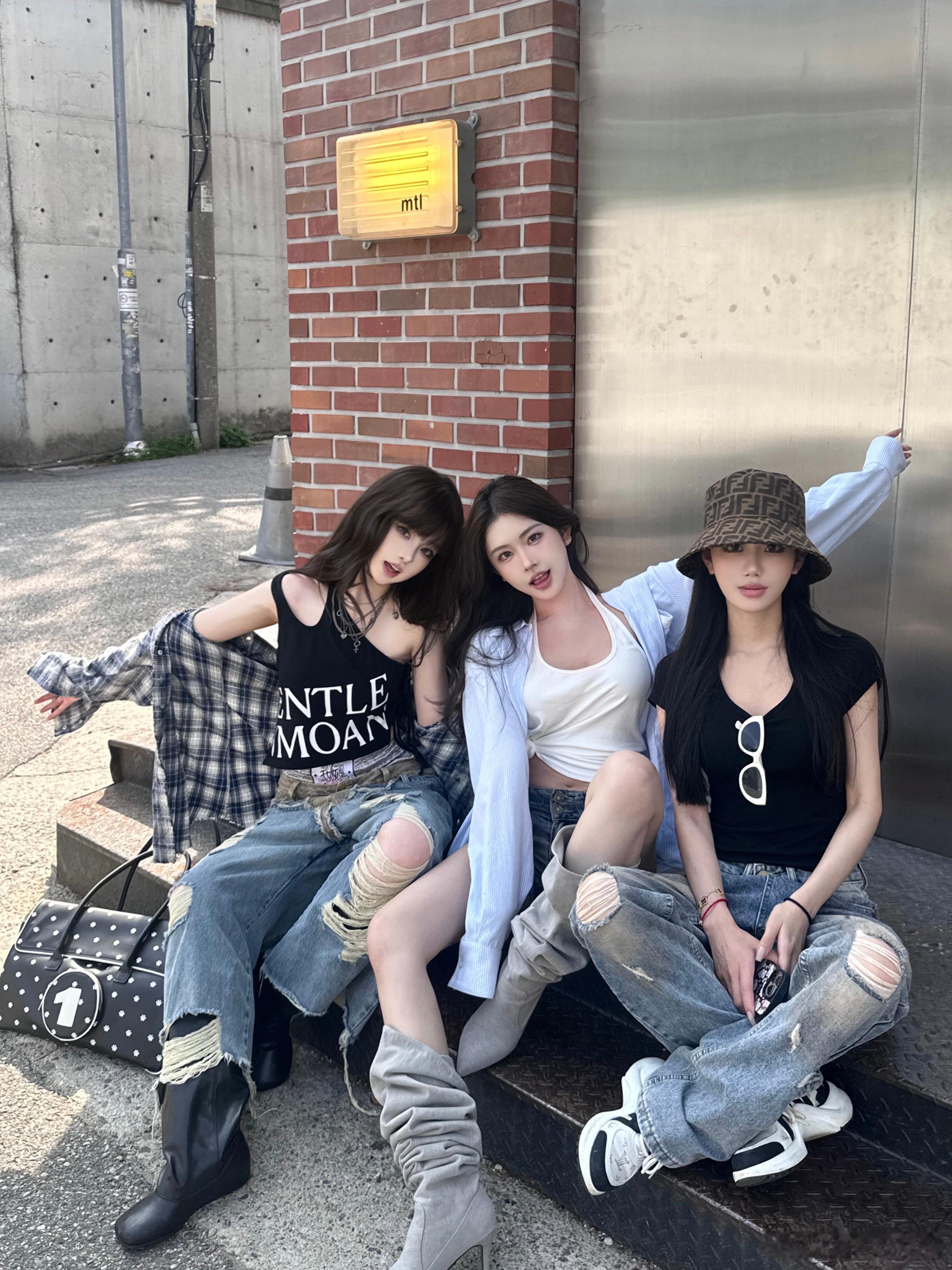 又快乐了🇰🇷 ​​​