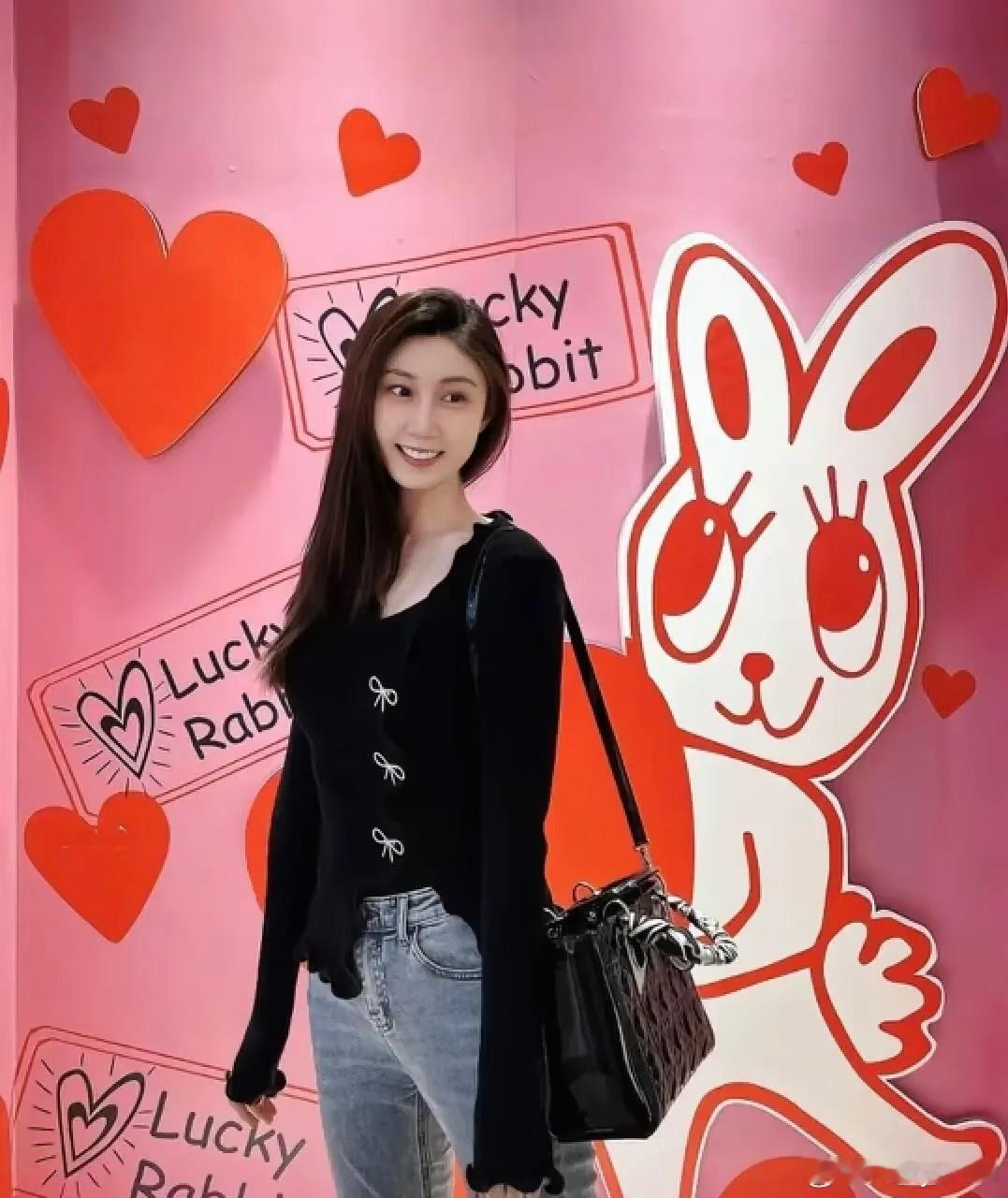 第一次当妈妈的真实感受没有完美的母亲，只有在摸索中成长。《舍得智慧人物》水亦诗袒
