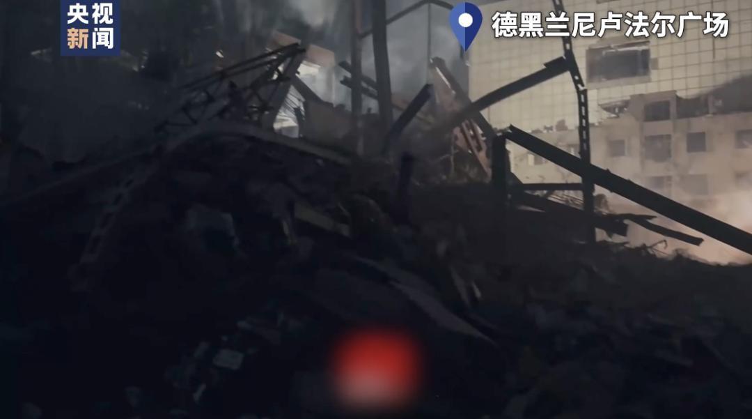 伊朗豁出去了！你不让我好过，我也让全世界不好过呗。

据央视新闻消息，伊朗已经抱