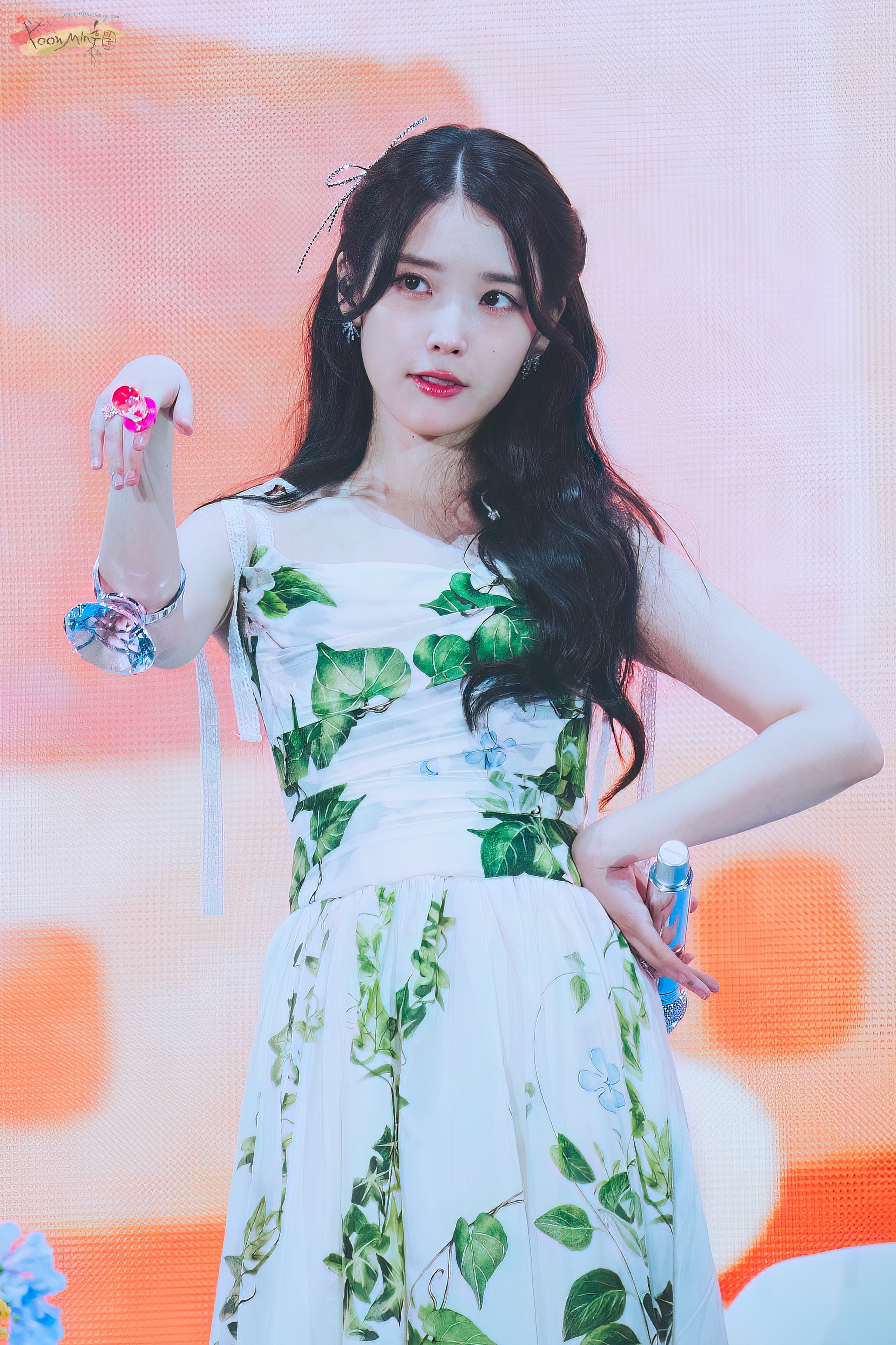 IU[超话]  🌸IU出道17周年粉丝见面会 250914 IU Byesum