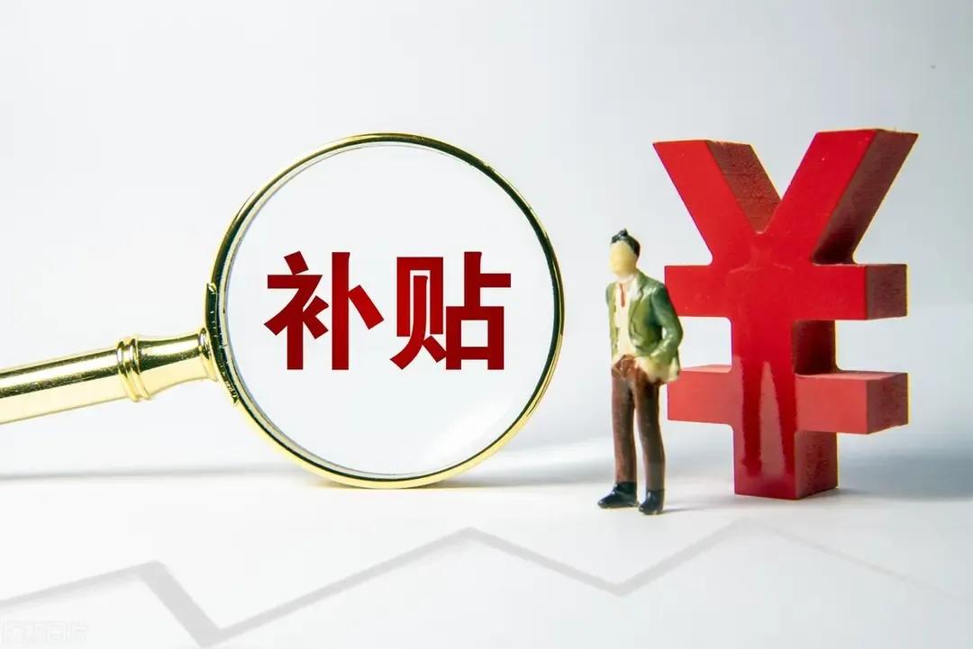 夜里醒来，打开手机一看，才凌晨四点啊，怎么办？这么早起来能干嘛？

于是习惯性看