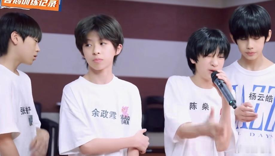小孩应该没那么多心眼吧 