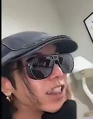 华晨宇的演唱会被取消了，我觉得取消得挺好的，在那里办演唱会怎么想的呢？河边那么多