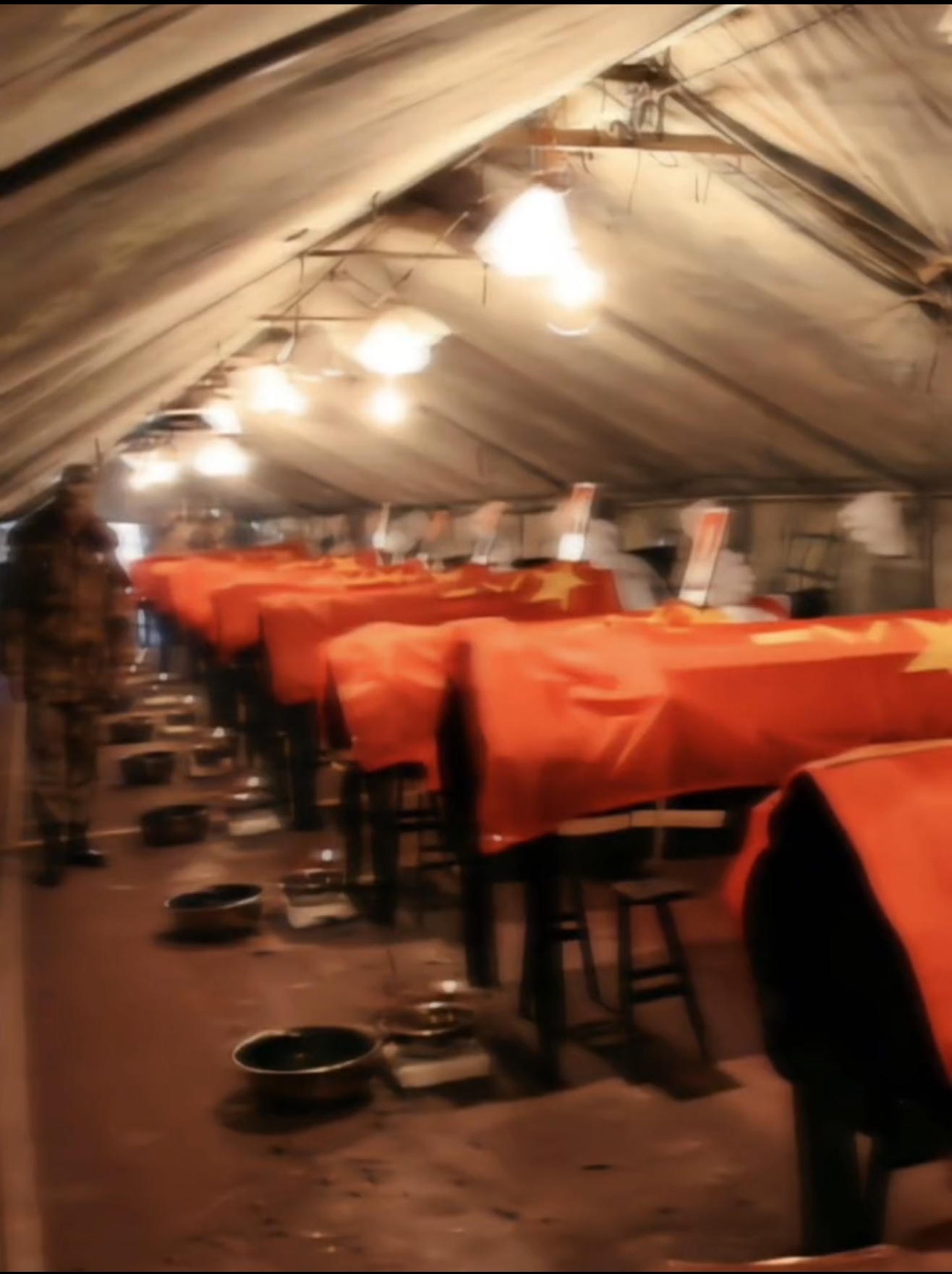 祖国终将记住那些奉献于祖国的人，祖国终将选择那些忠诚于祖国的人。红星照耀中国