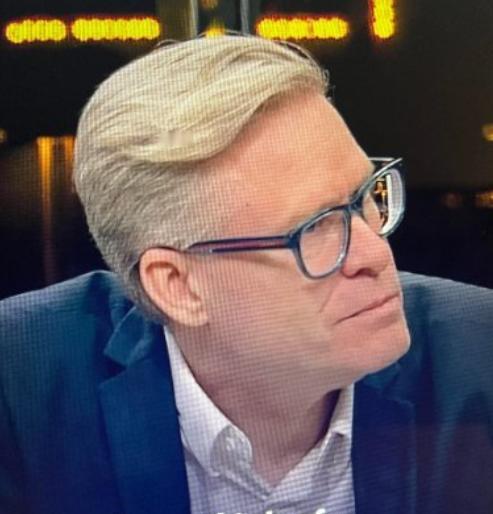 丹麦经济学家拉尔斯·克里斯滕森今天（北京时间1月22日）写道：“问题不在于特朗晋