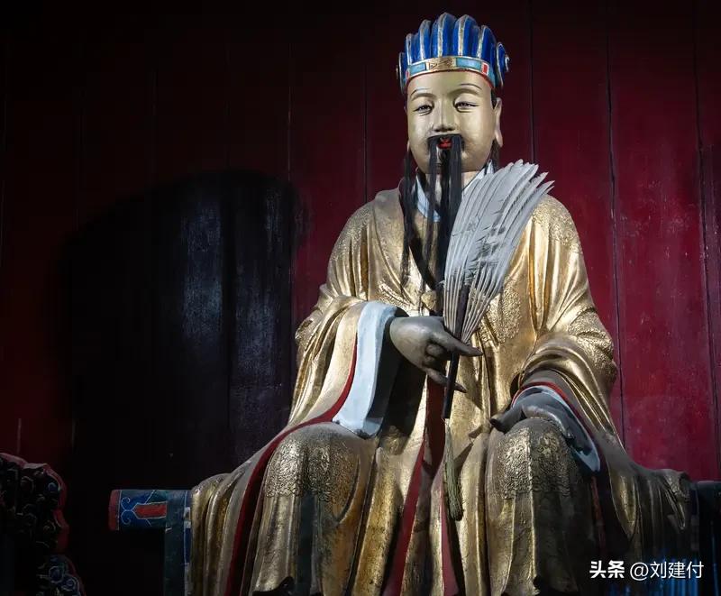 诸葛亮后人要求撤销“猪葛亮”商标 诸葛亮后人要求撤销“猪葛亮”商标，此事值得探讨