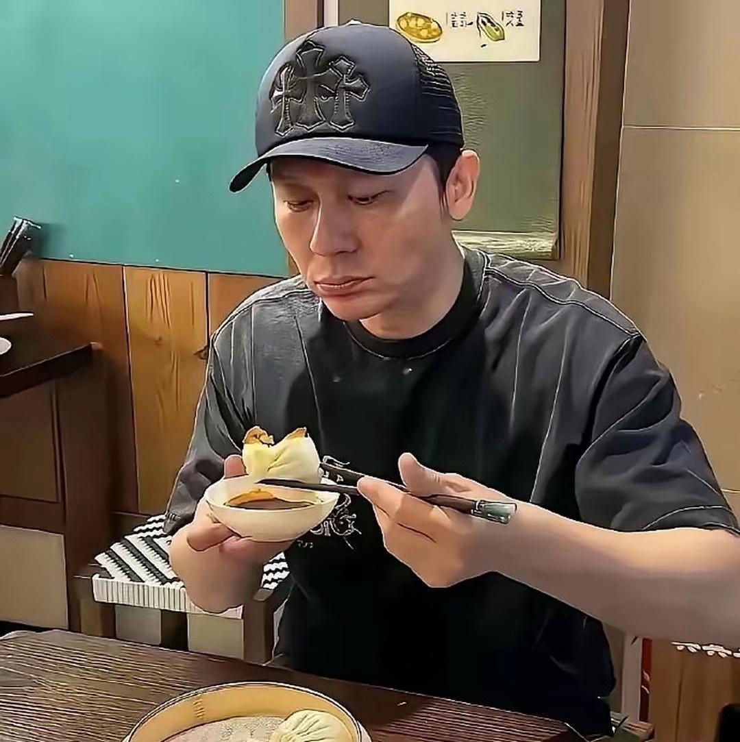快50岁的李晨为什么不结婚呢 