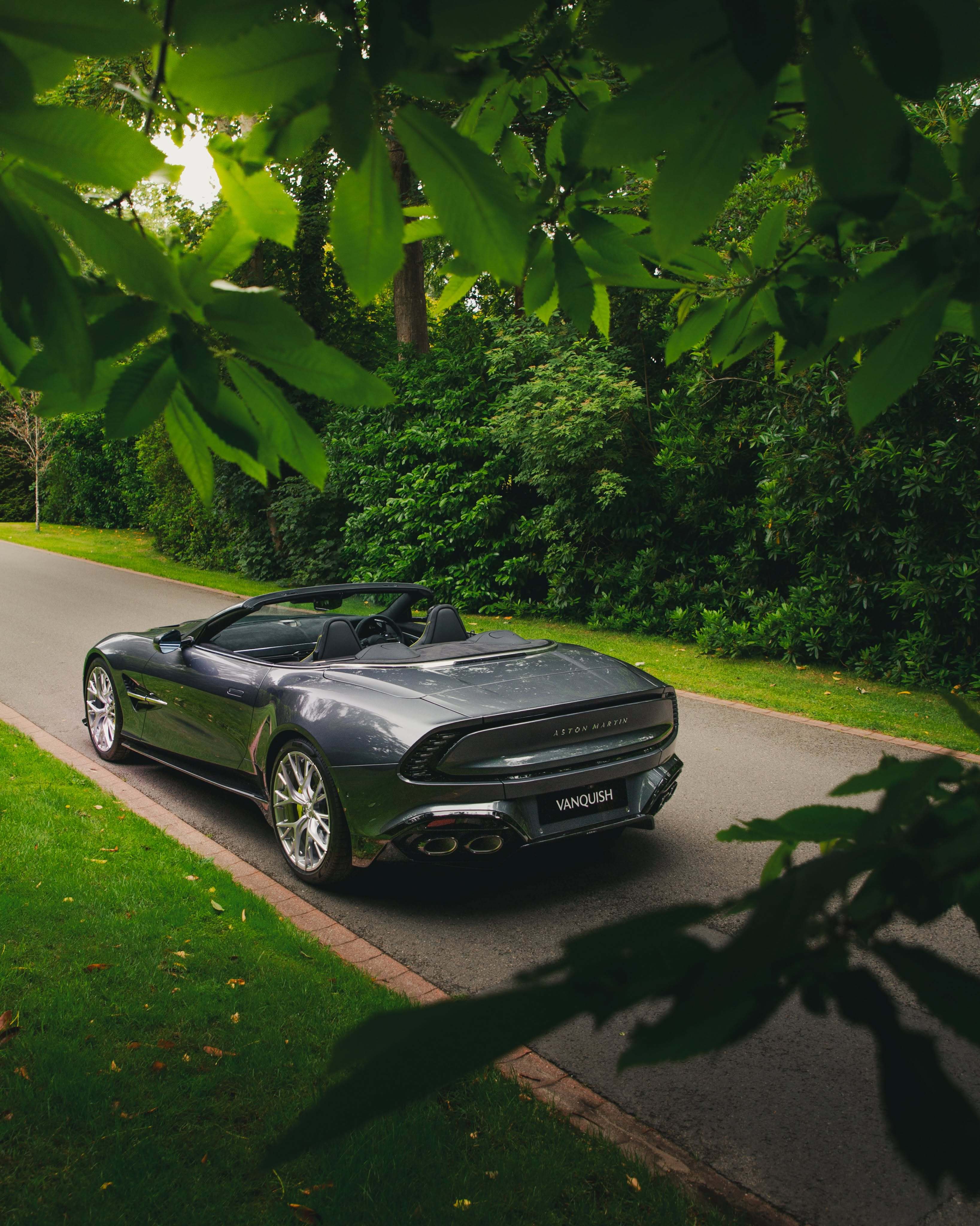 Aston Martin Vanquish Volante阿斯顿马丁阿斯顿马丁v