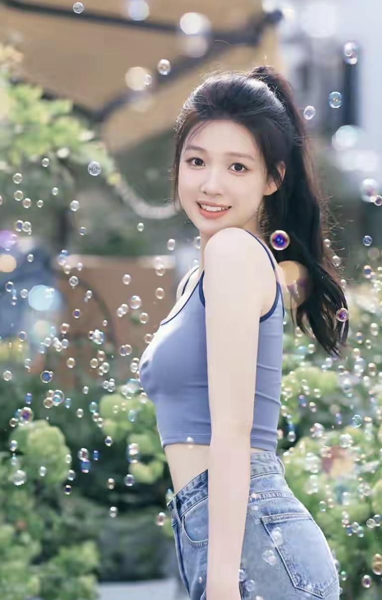 元气满满的女孩
