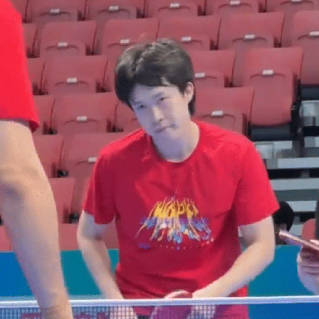 这个小八字刘海真是美萌 