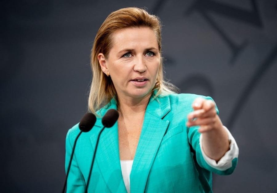 最新消息：
丹麦已明确正式拒绝了特朗普提出的就接管格陵兰岛进行谈判的要求。