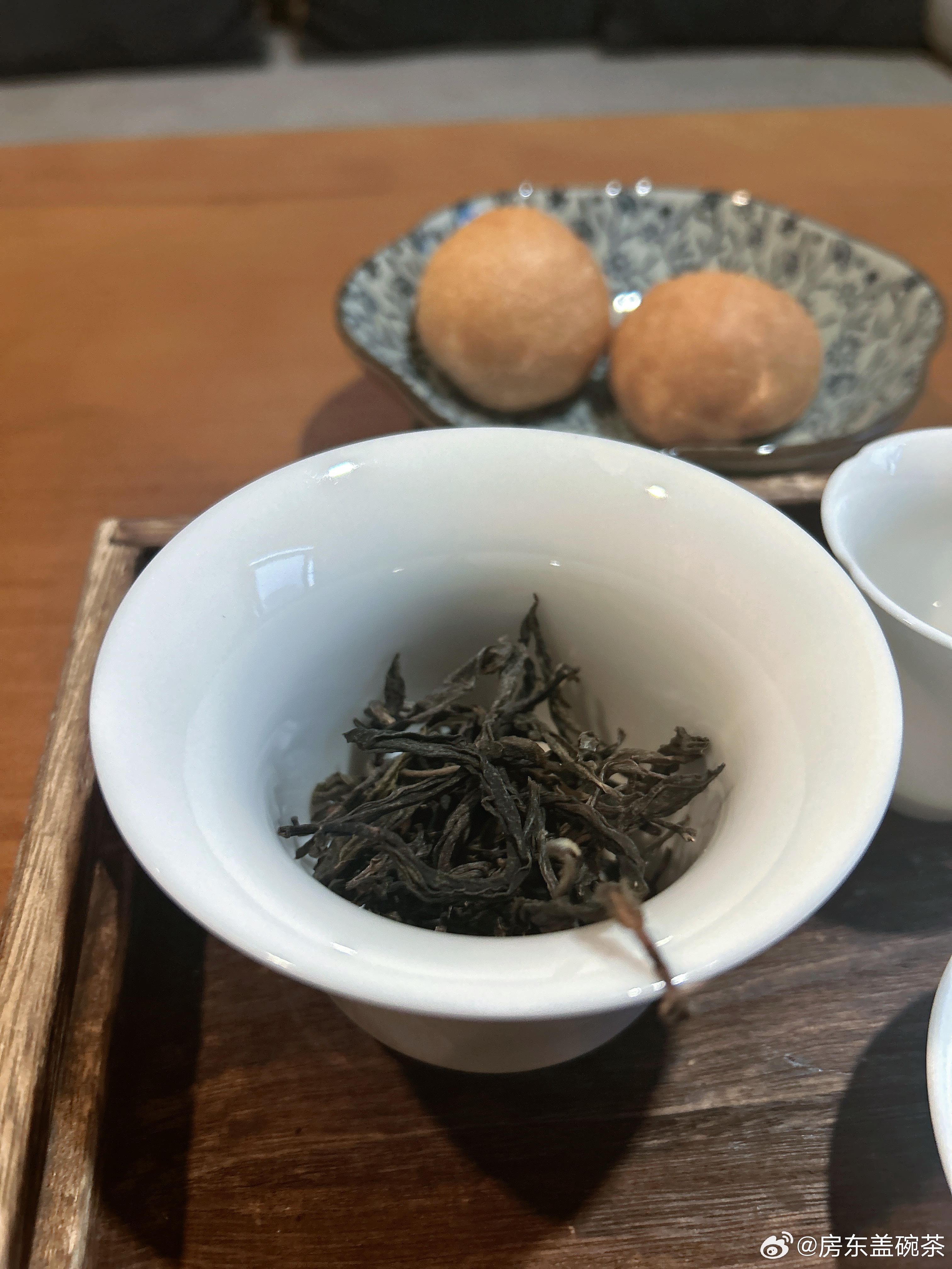 还是自己家的冰岛好喝，这批料子也快卖完了，后面我会继续找这家茶农补货，但是年份可