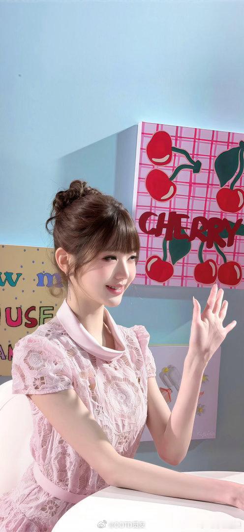 自修张元英壁纸🎀 