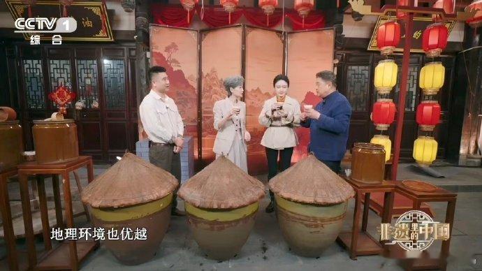 酱油配咖啡竟然有点好喝被德阳酱油咖啡狠狠种草，不是博眼球的噱头饮品。酱香包裹住咖