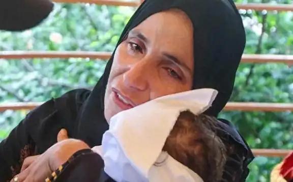 心寒！
1.27加沙入冬已有11名婴儿冻亡

7万多条生命逝去还不够，连襁褓婴儿