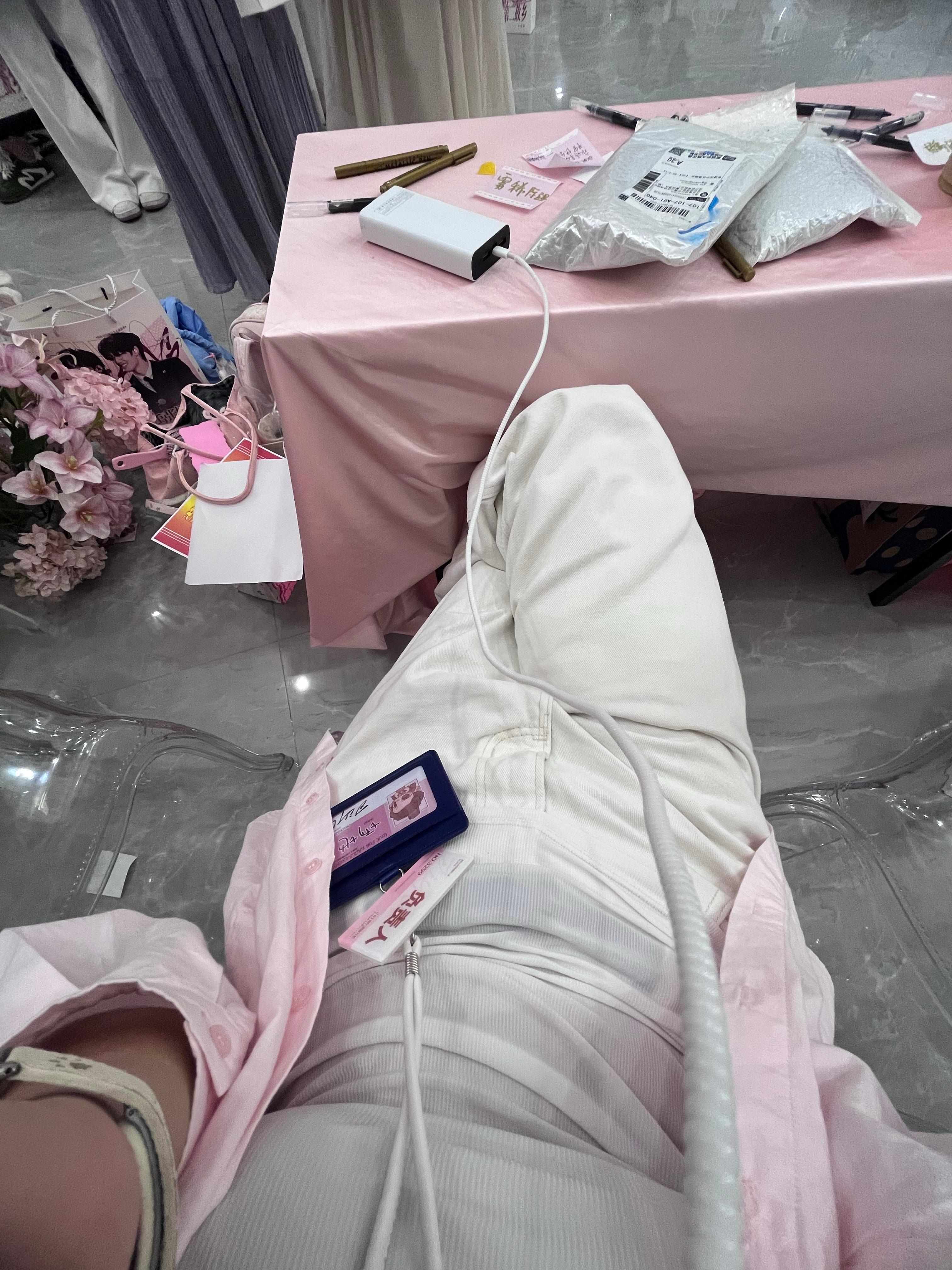 发两张26号的我 不知道有没有看到我的[哈哈] ​​​