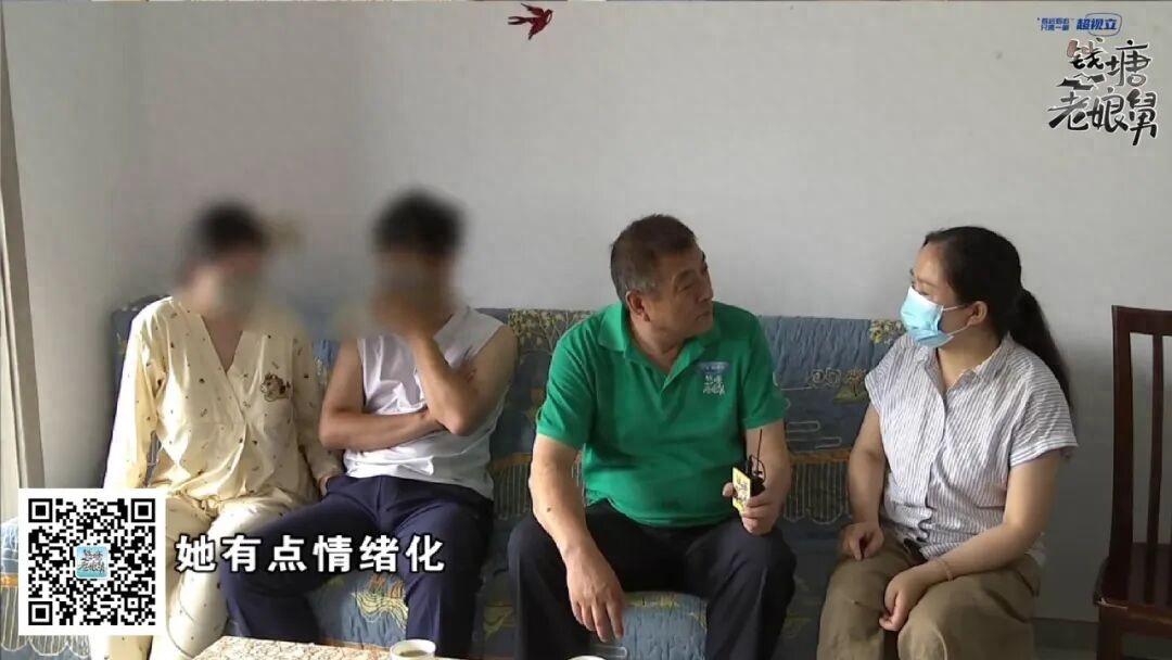 真是心酸又无奈！浙江嘉兴，一户重组家庭上演了一场惊心动魄的闹剧，20岁的年轻孕妇