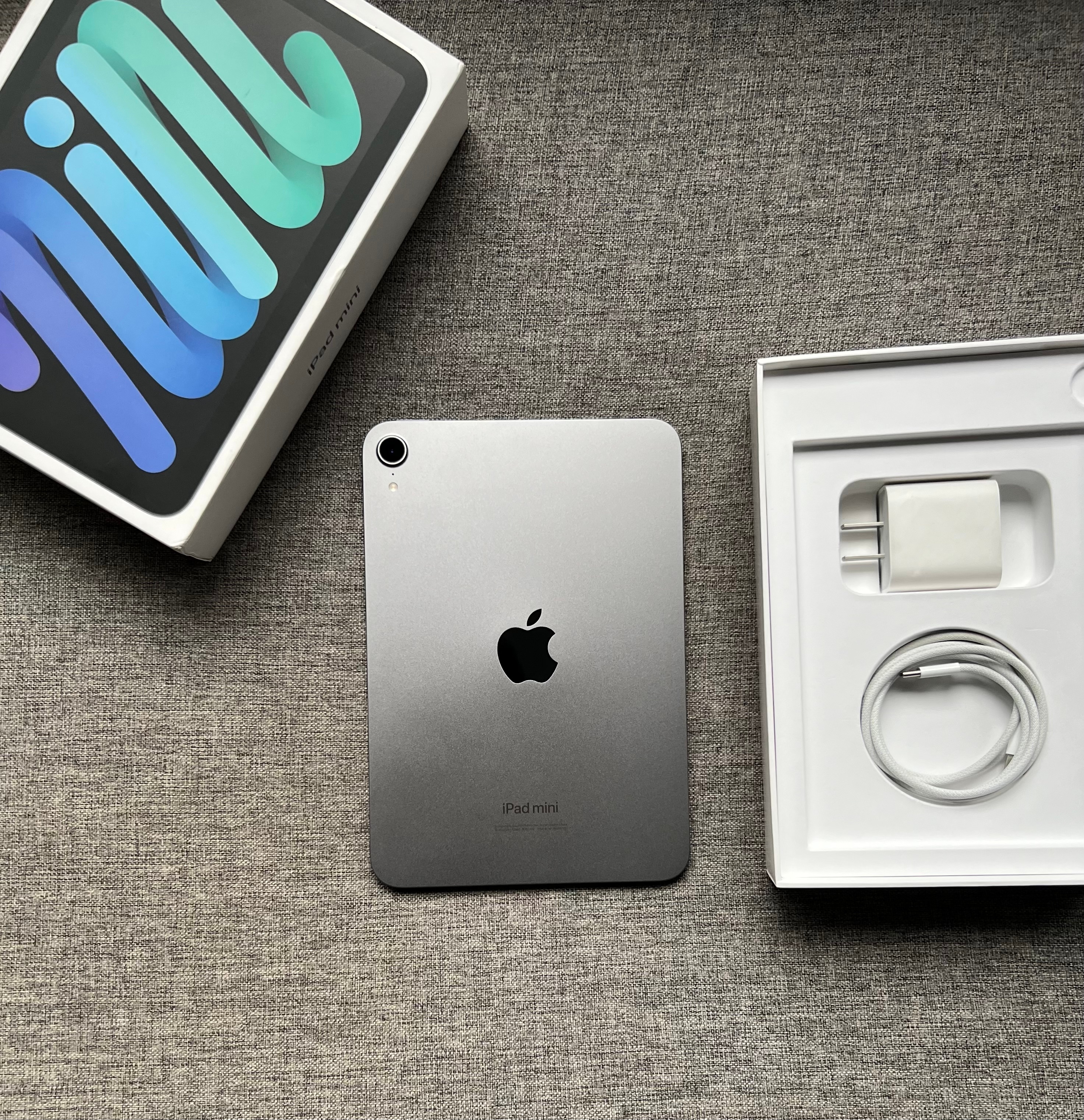 iPad mini7(A17 Pro) WIFI 256G 深空灰，完美全套，电