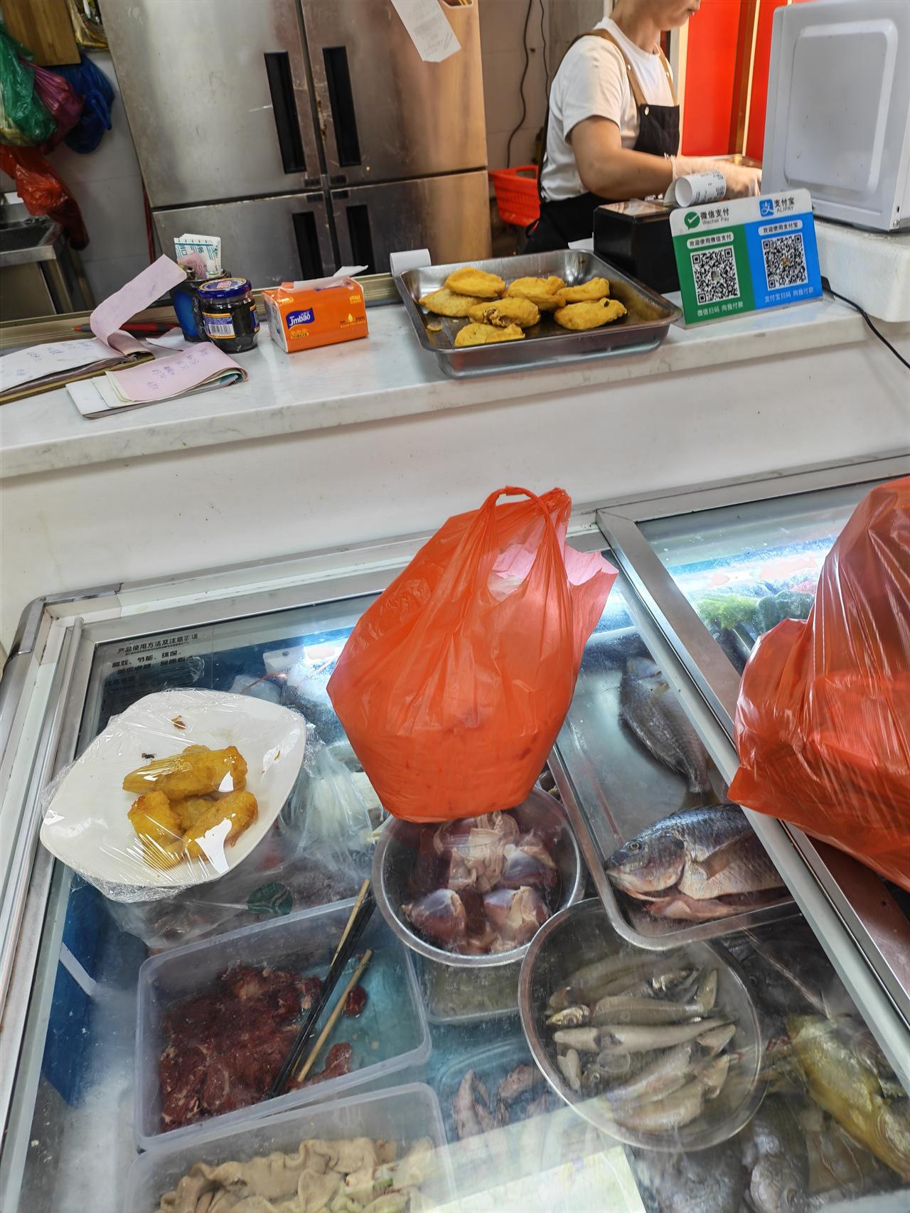 汕头的鹅肉饭有这么好吃吗？每一份都要几十块钱起。