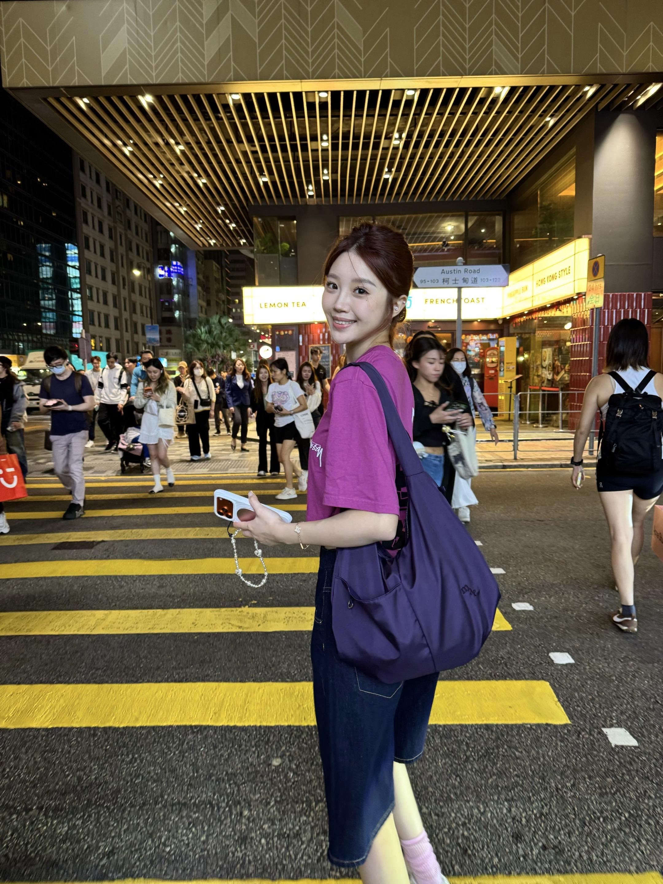 一切的爱 恨 都在自寻烦恼