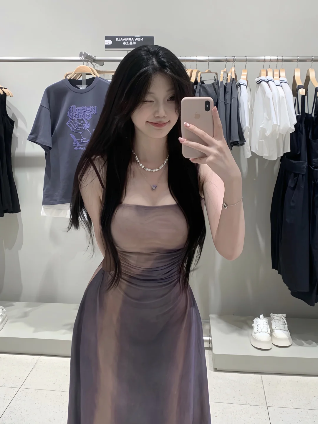 谁懂这个裙子花色对身材的含金量！！