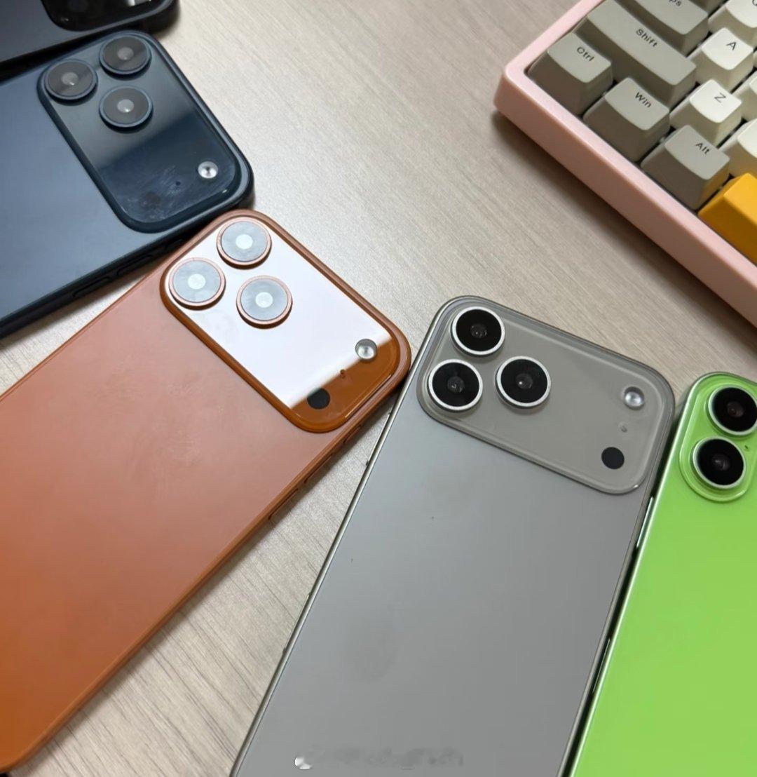 iPhone17或9月10日开启预订那跟往年也差不了太多啦[酷]9号发布会，10