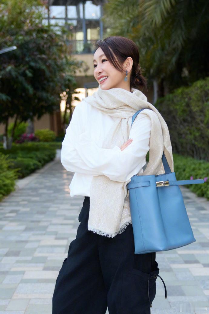 期待《我许可》早日与观众见面，坐等定档秦海璐电影我许可