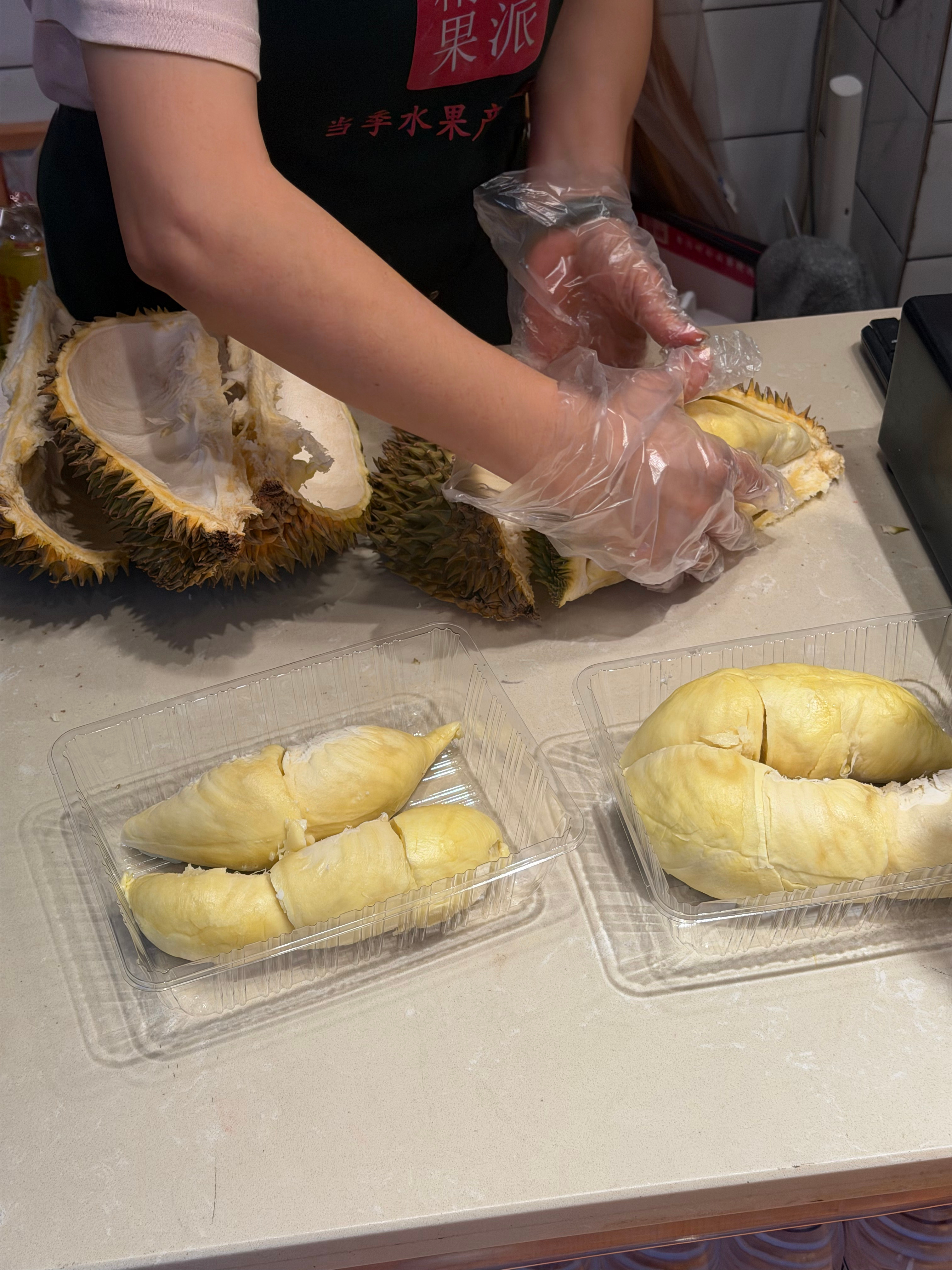 这颗榴莲 出货率算高吗[馋嘴] ​​​