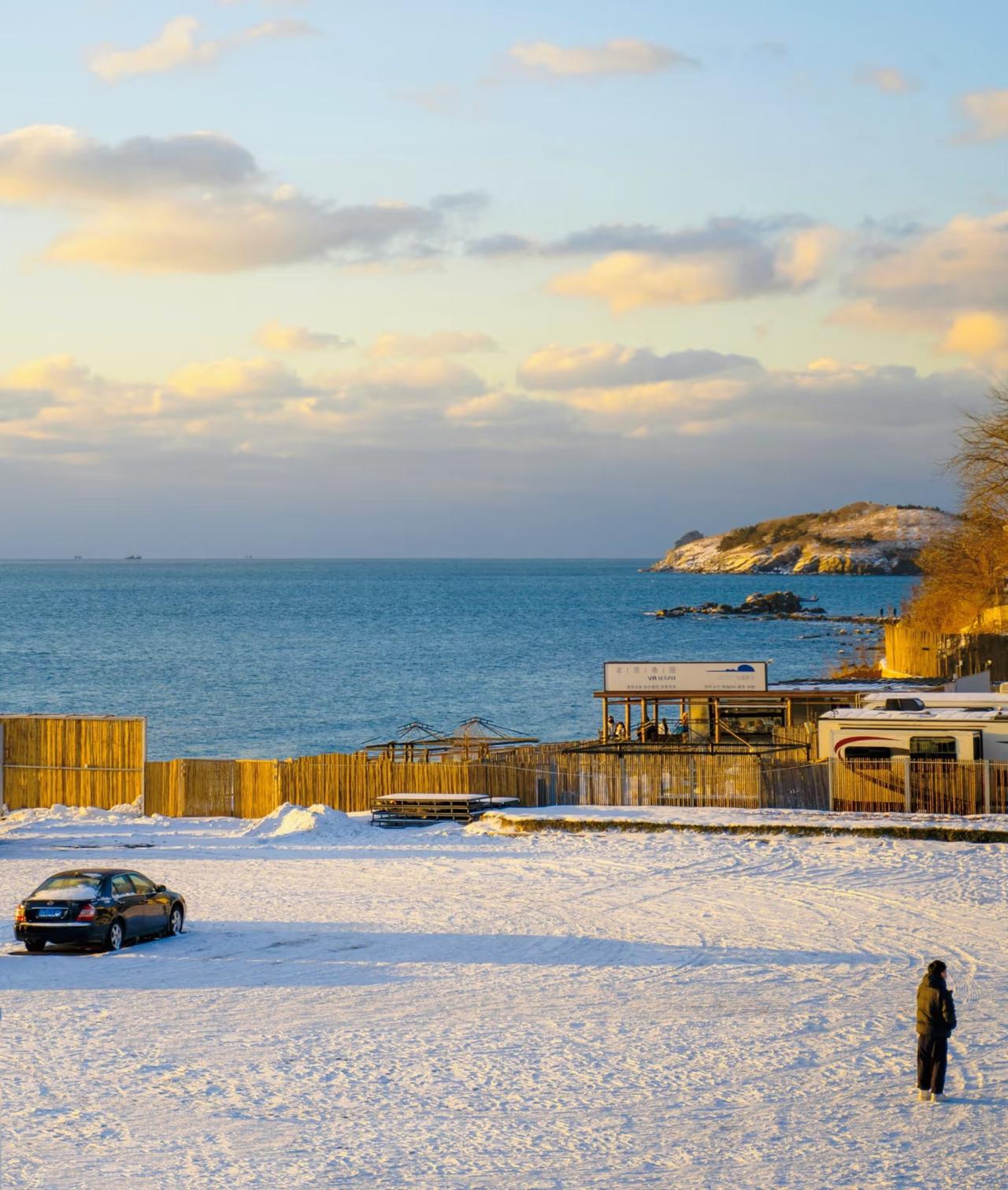 威海啊威海，真心劝你，别藏着掖着。 每年冬天雪片子往海里钻，葡萄滩冰凌像北极分过