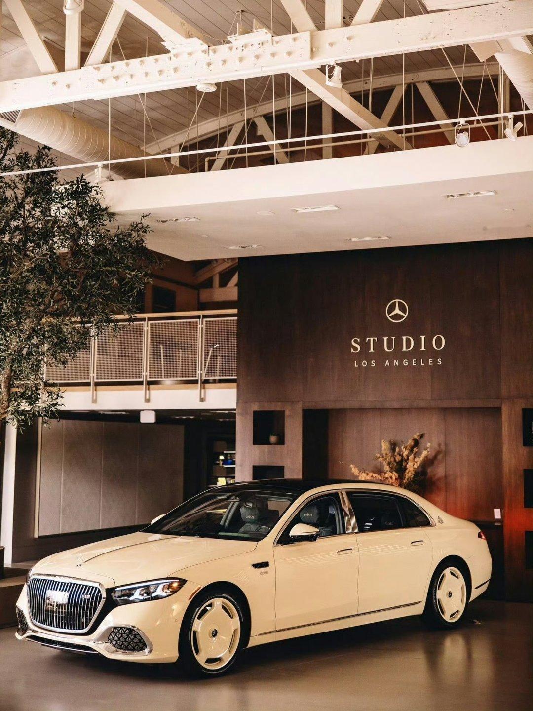 Mercedes-Benz  Maybach S ｜梅赛德斯-奔驰 ​ ​​​
