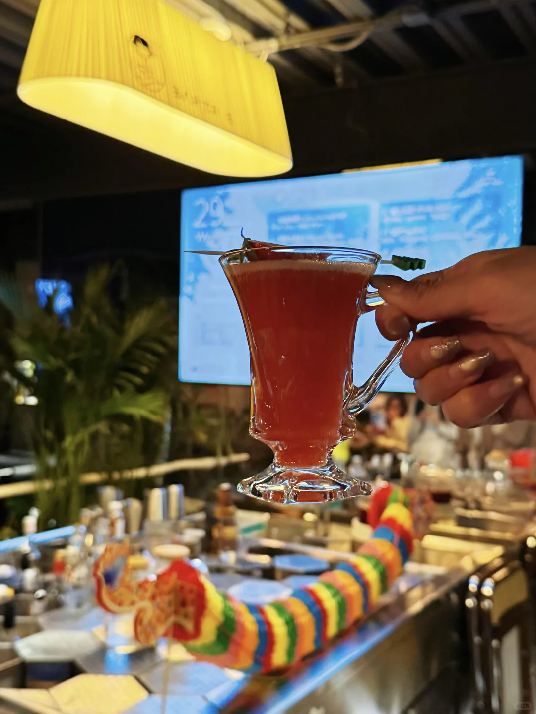 保定｜人均两位数的自助鸡尾酒bar🌳氛围超好