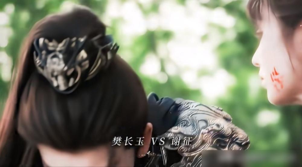 屠户女反手扇侯爷一巴掌，皇帝皇子都懵了！
谢征揭穿侯爷身份，强吻想留下她。屠户