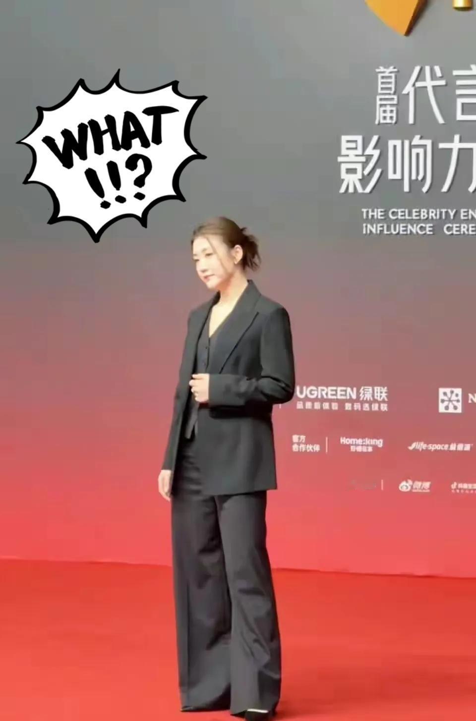 一觉醒来，
体育圈和时尚圈都炸了！
邓亚萍、王楠看了都得夸一句绝，陈梦这跨界简直