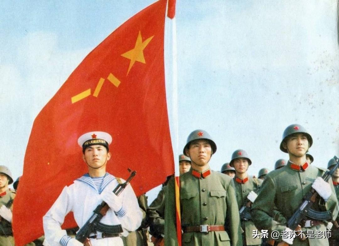当兵有没有发过两次蚊帐的？别的部队不知道，但笔者曾经所在的部队（驻闽某坦克旅），