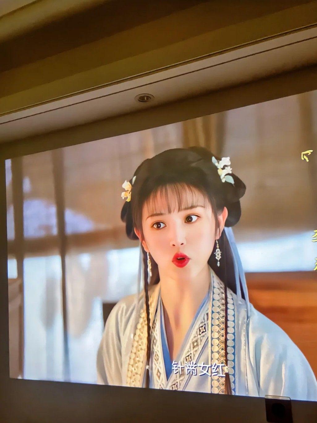 租房党闭眼入，这款真的喷不了...

刚拿到当贝D7X Pro的时候还有点忐忑，