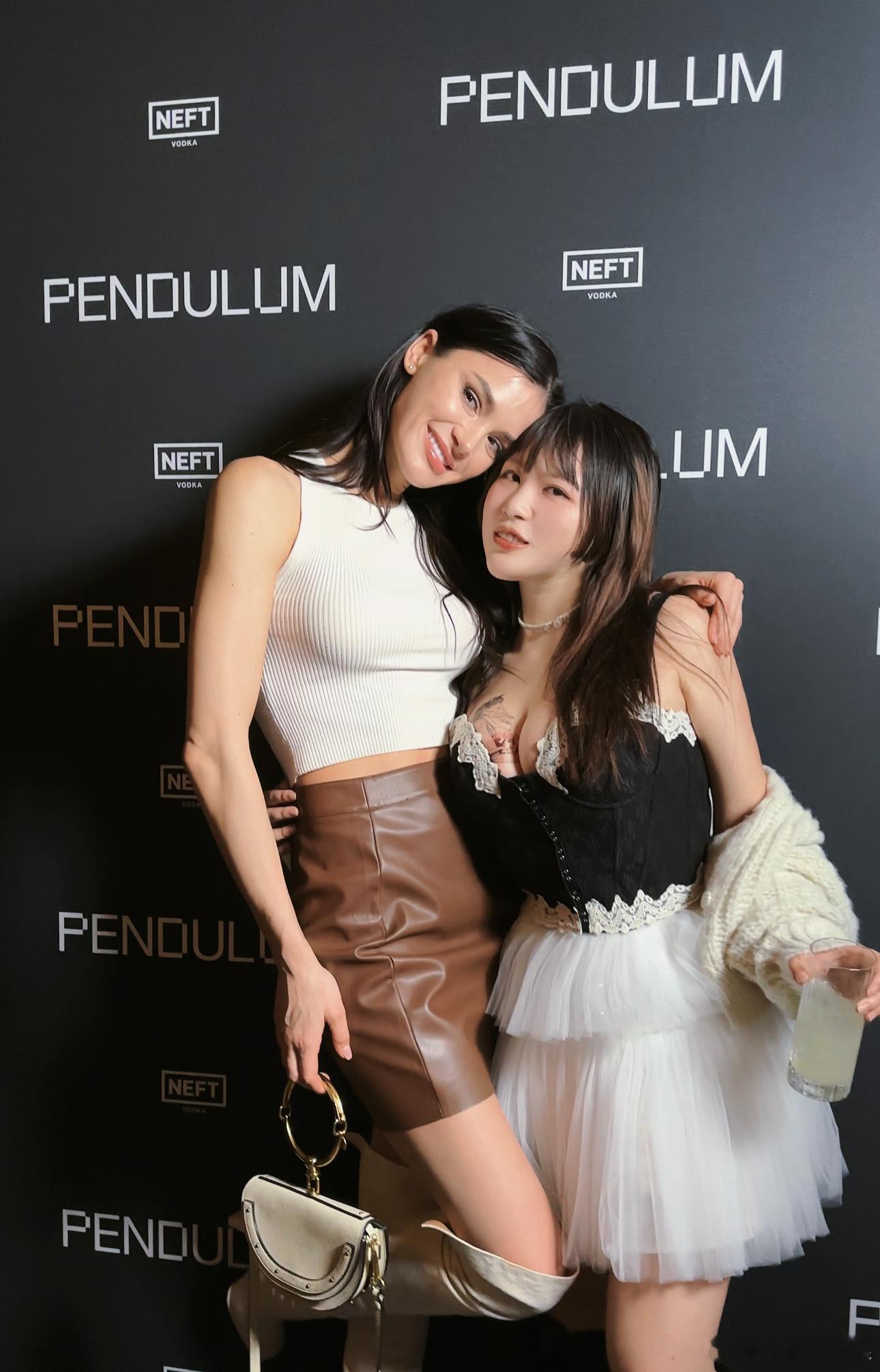 London fashion week after party 🎊 终于忙完这