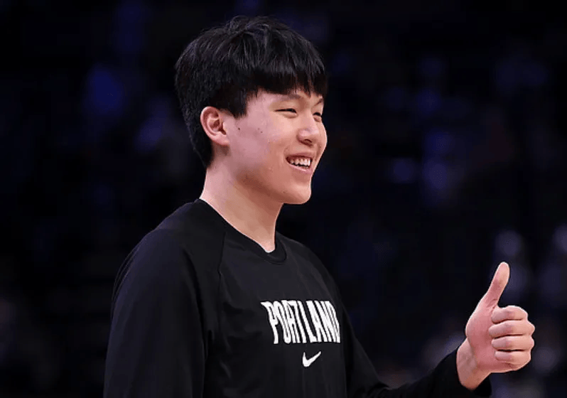 杨瀚森：这场表现一般般，发展联盟能帮助我保持好状态