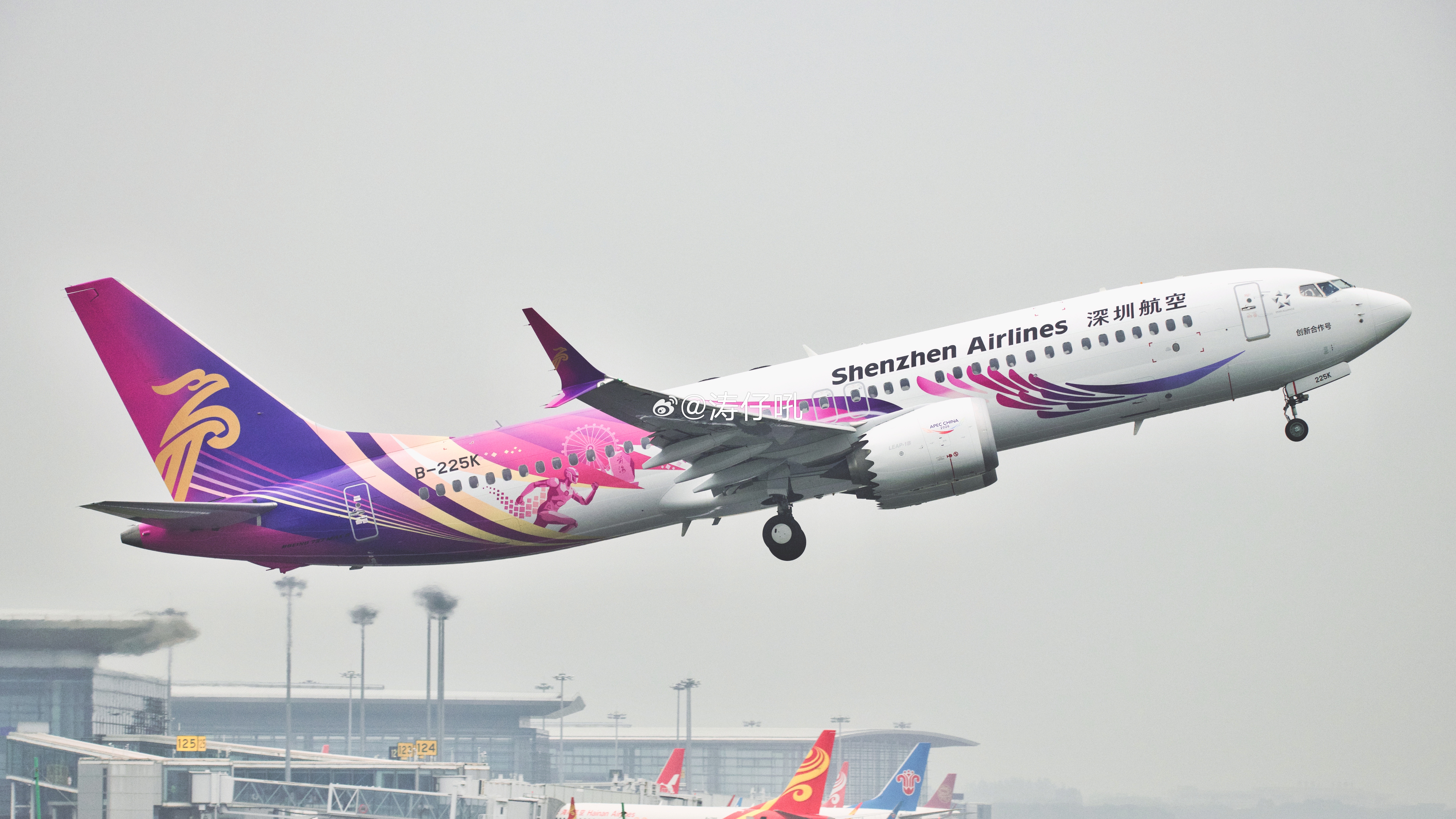 涛说涛话[超话]深圳航空全新「创新合作号」波音737 MAX 8/B-225K彩