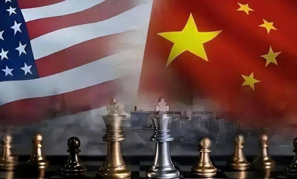 中美博弈本质？英专家：中国触碰到西方300年来最大的“禁忌”！这不是抢芯片，而是