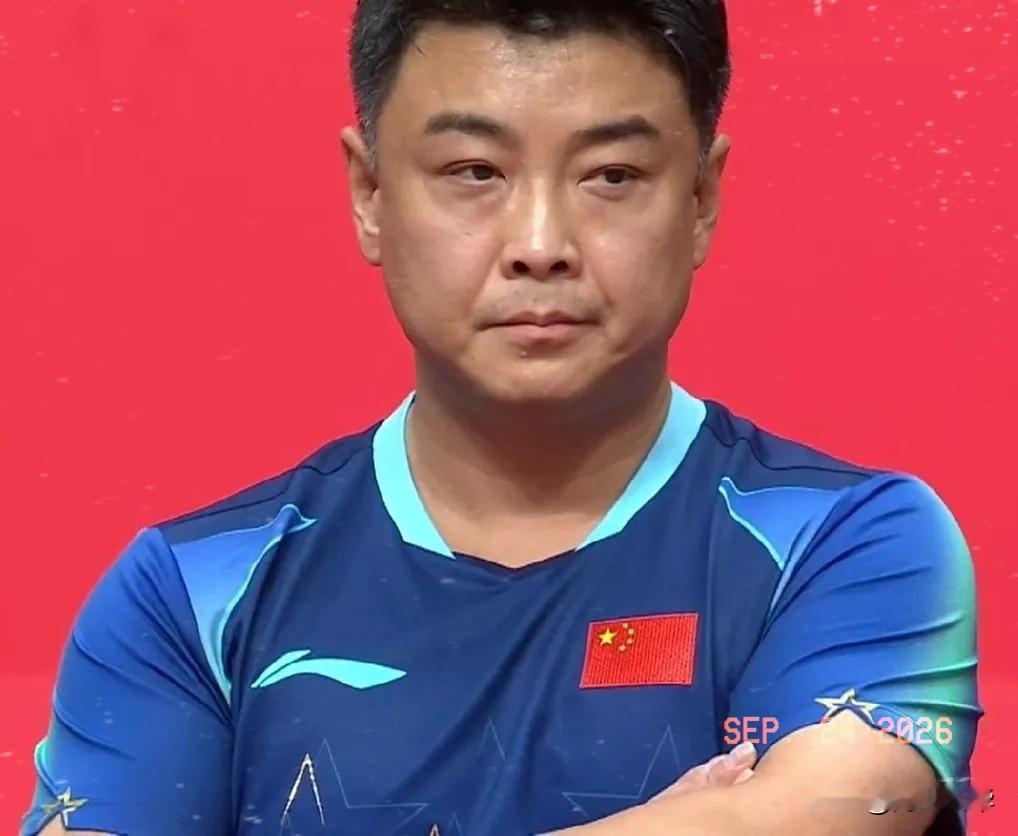 王楚钦3:2险胜林昀儒，
为国乒男团拿下首分的时候！大家注意到王皓指导的表情了吗