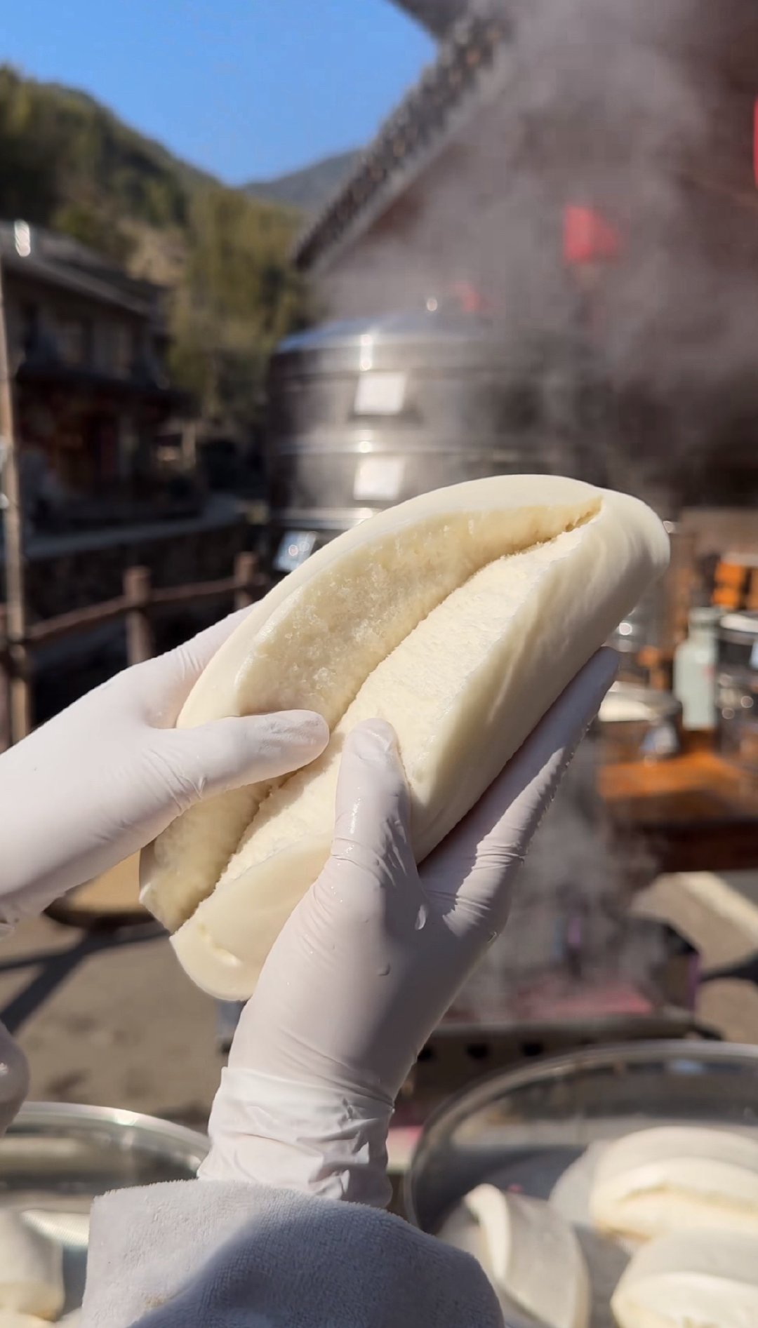 好钦佩做这种馒头手艺人！ 