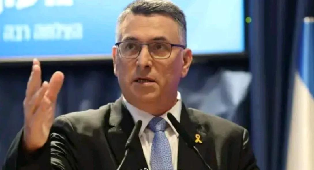 半岛电视台报道，当地时间18日，以色列吉迪恩.萨尔，在社媒发文表示，特拉维夫愿意